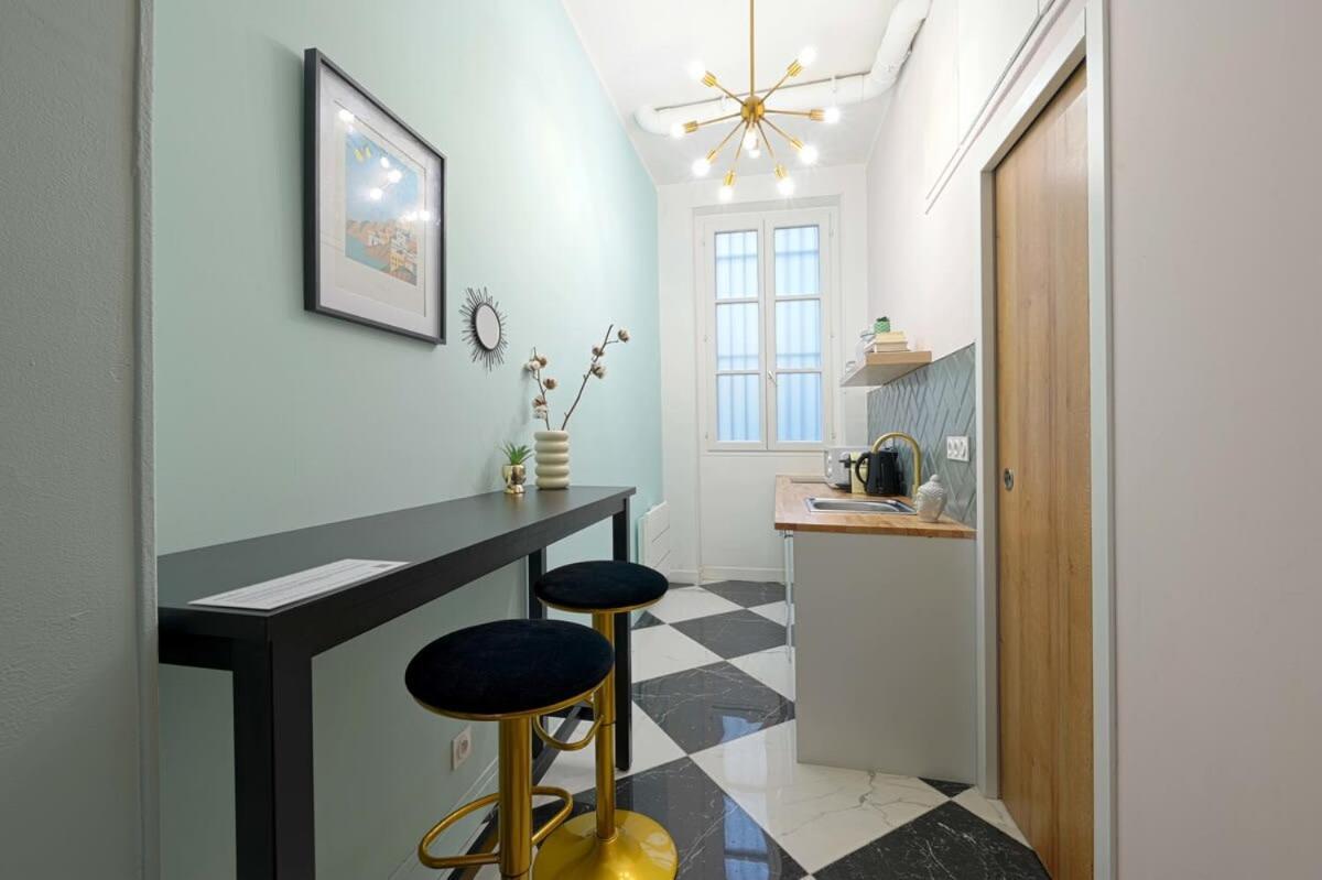 Lovely Studio In Beautiful Montmarte Area Apartment *